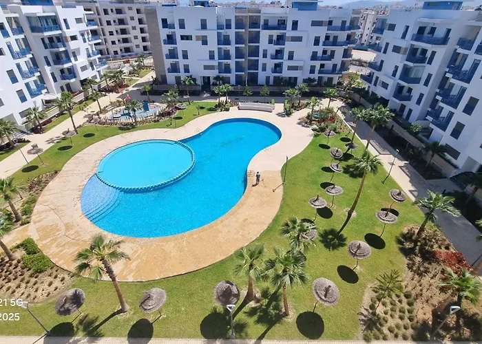 Appartement Spacieux Et Luxueux A 300M De La Plage