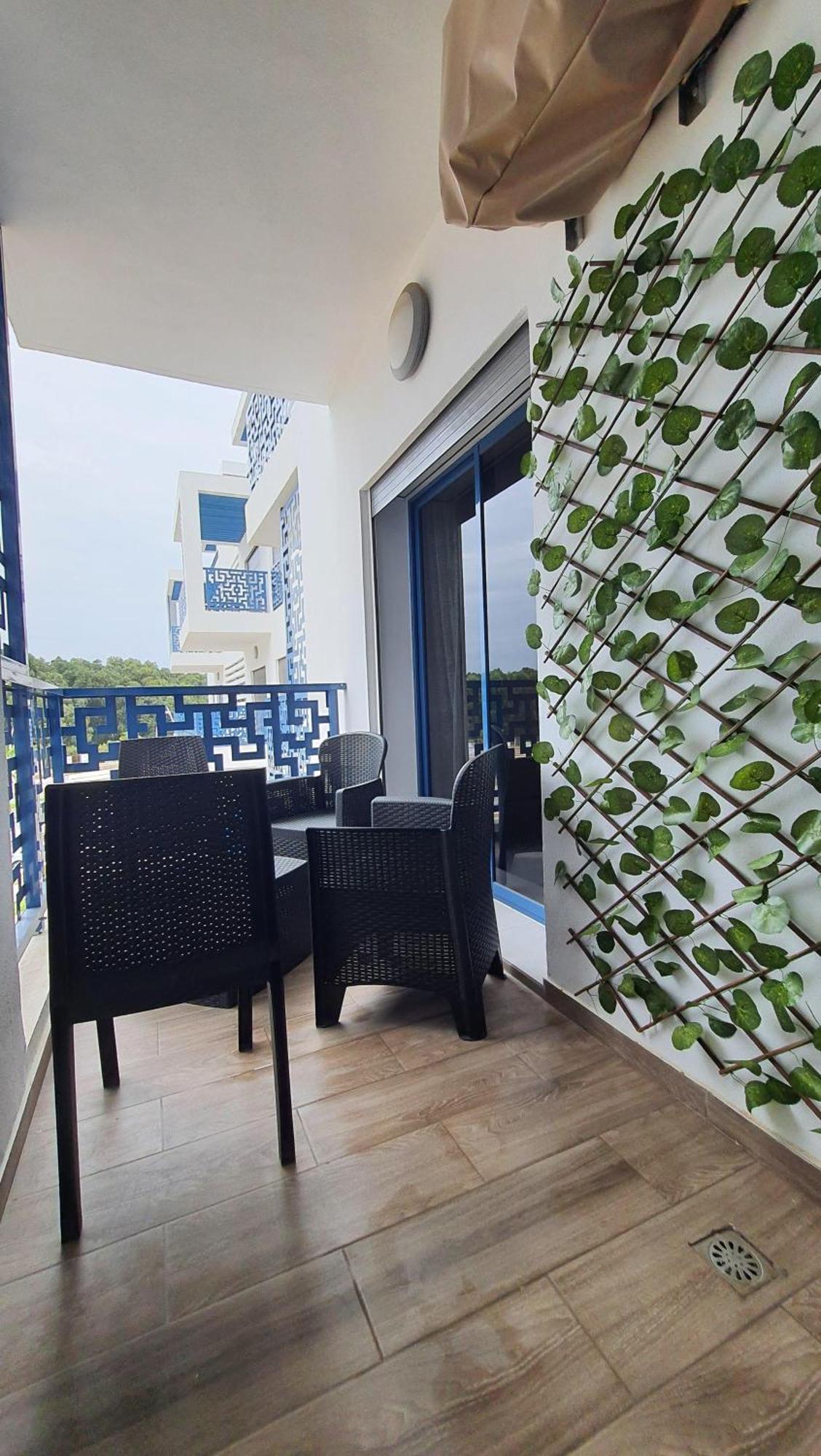 Apartment Spacieux Et Luxueux A 300m De La *